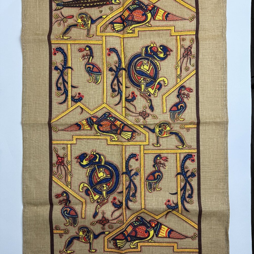 NWOT Linanne Ireland Irish Linen Tea Towel or  Wall Handing Medieval History